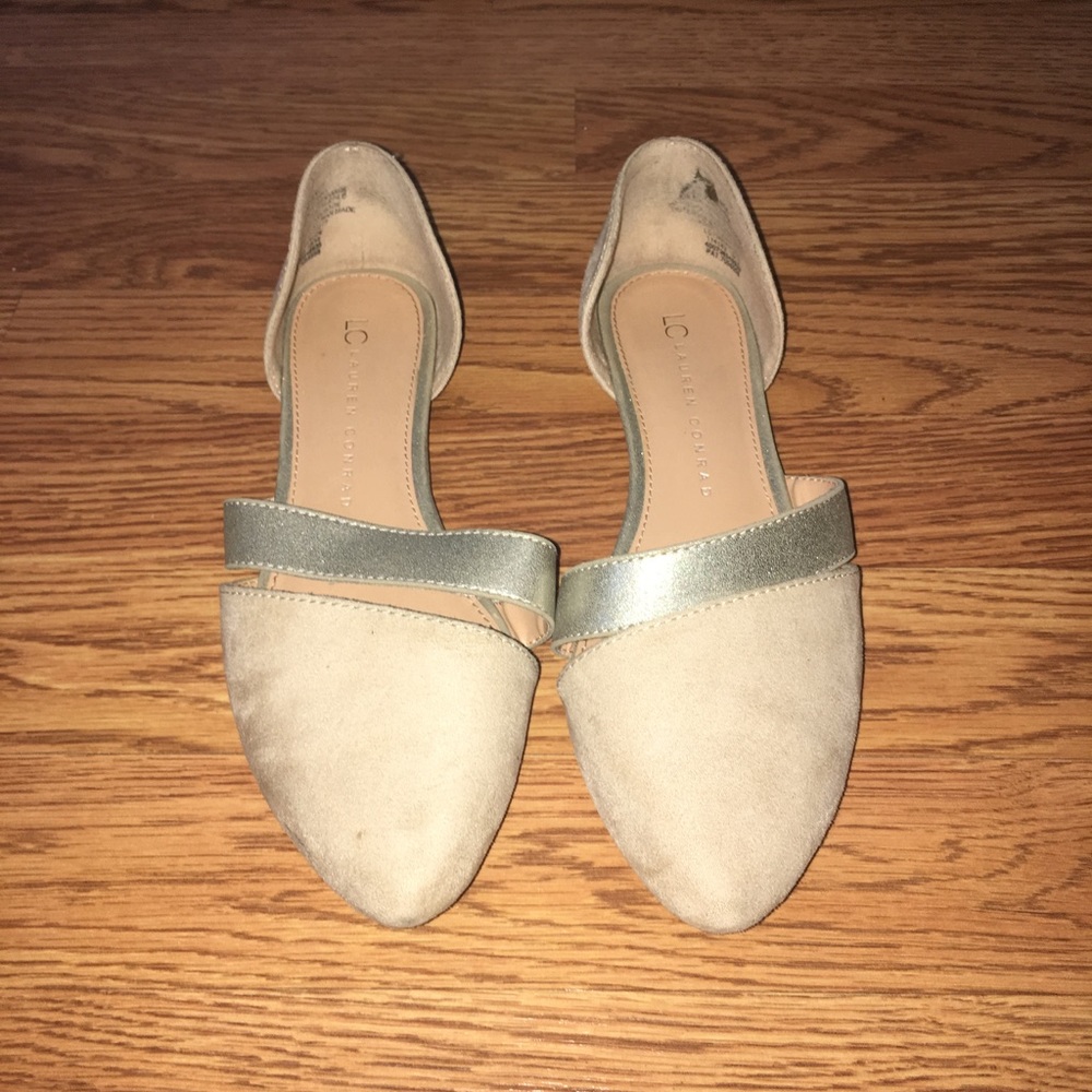 Ballet flats